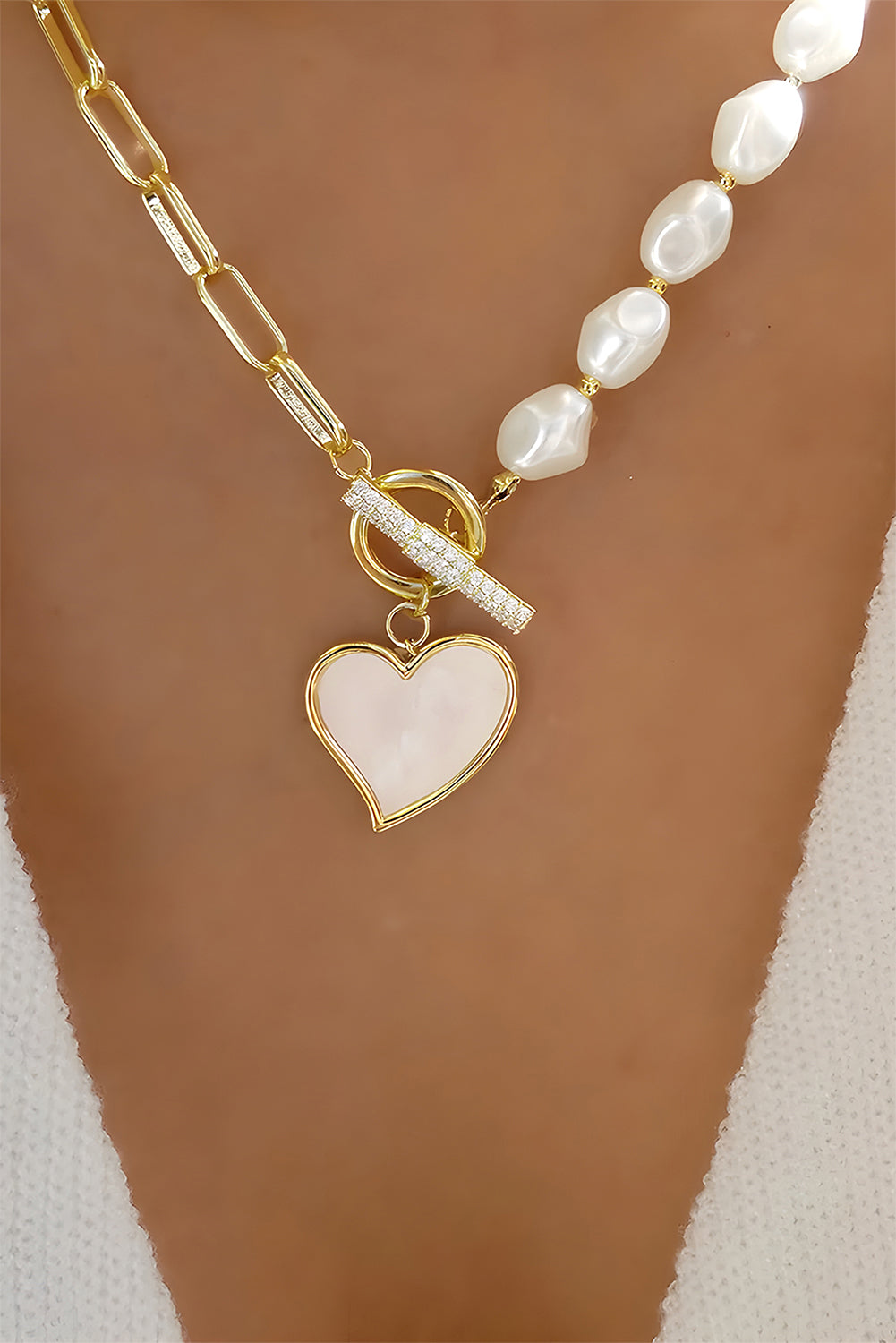 The Golden Heart Pearl Chain Necklace