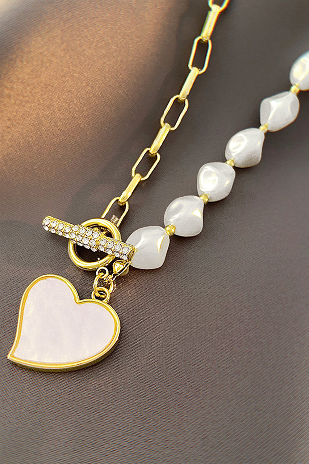 The Golden Heart Pearl Chain Necklace