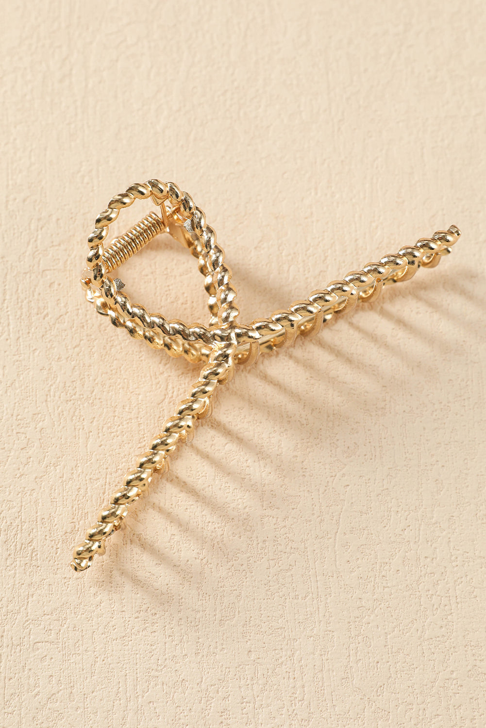 The Gold Twist Hair Clip