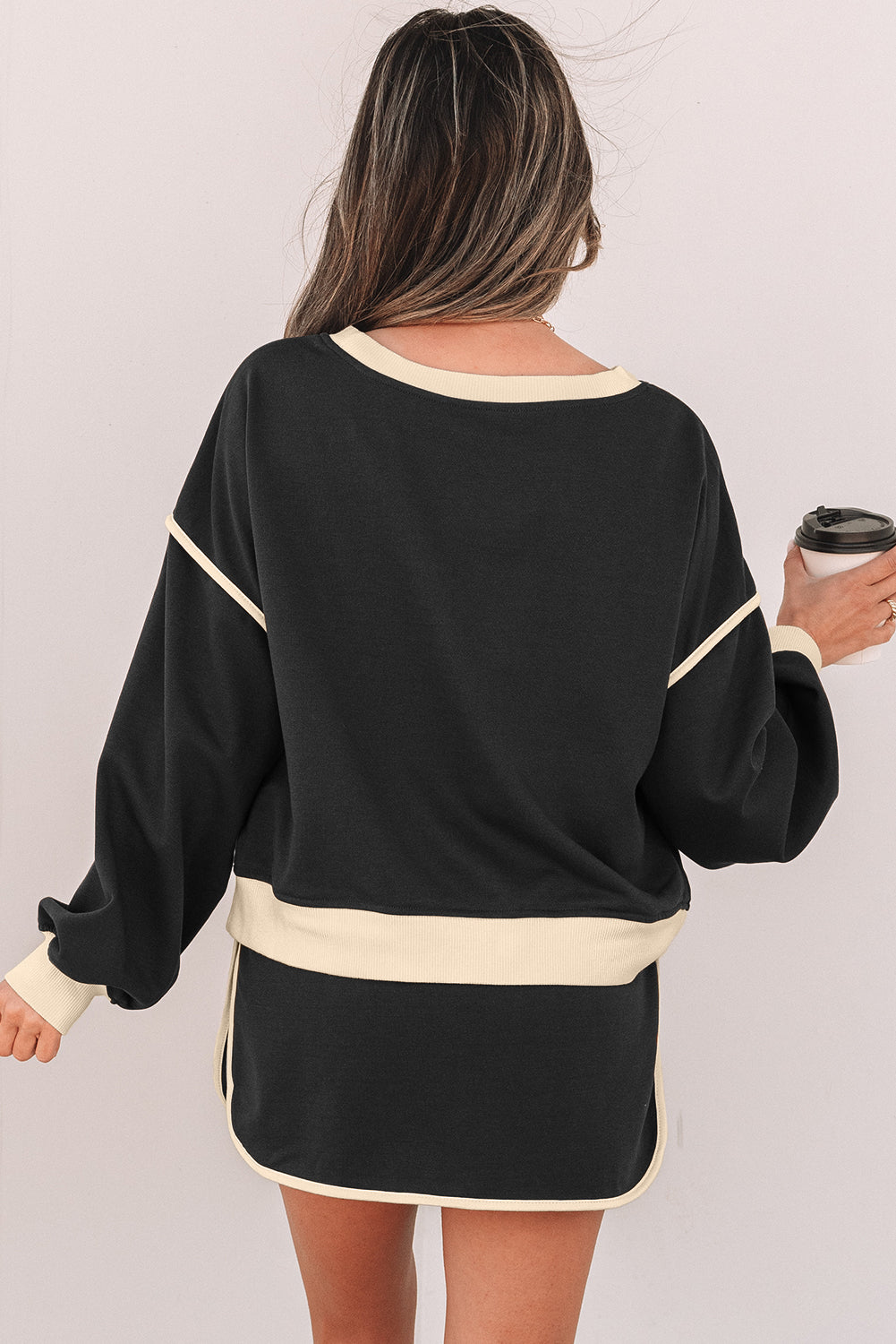 Contrast Loose Pullover and Lace-up Skort Set